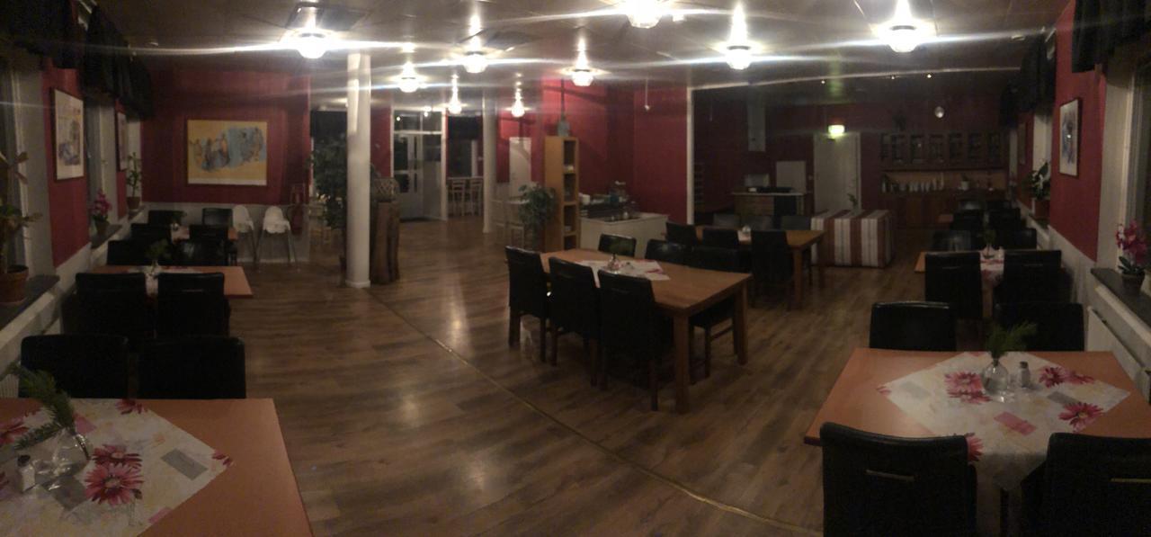 Dentas Hotell Raivi Hoting Extérieur photo